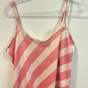 Loose cami top with top beige lace on it